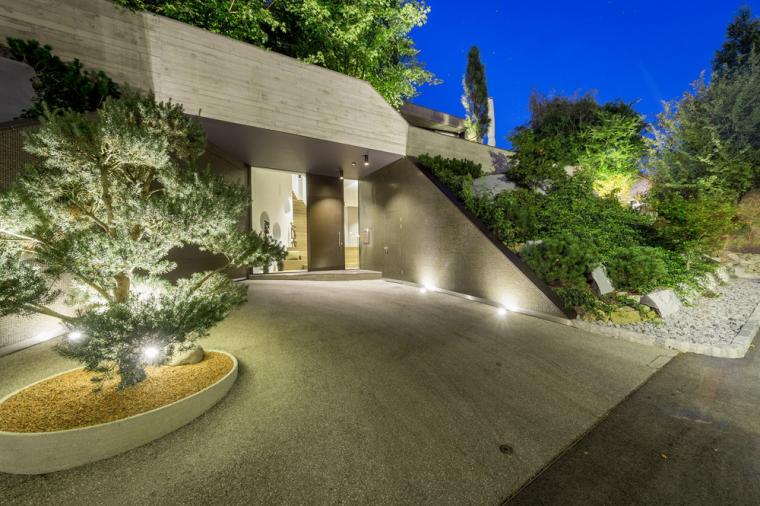 奥地利林茲市 E 住宅——悬浮式设计,生活休闲两不误-20