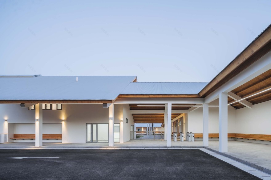 西北游客中心丨中国上海丨Atelier Z+-27