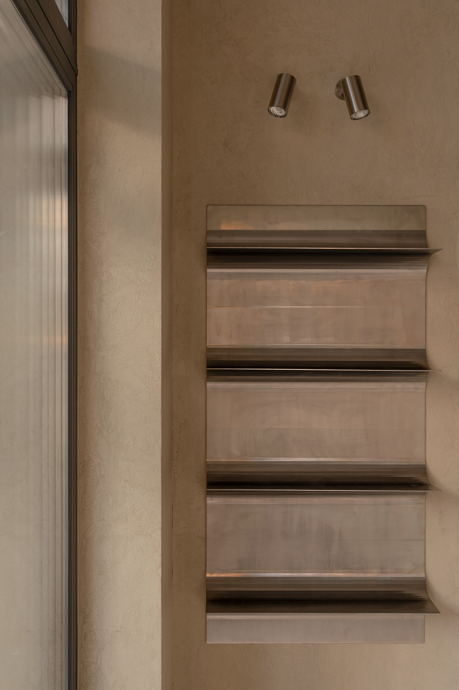 梅瓦点（注：MEVA可能是特定的品牌、名称等，如果有更多背景信息，翻译会更精准） 丨乌克兰基辅-21