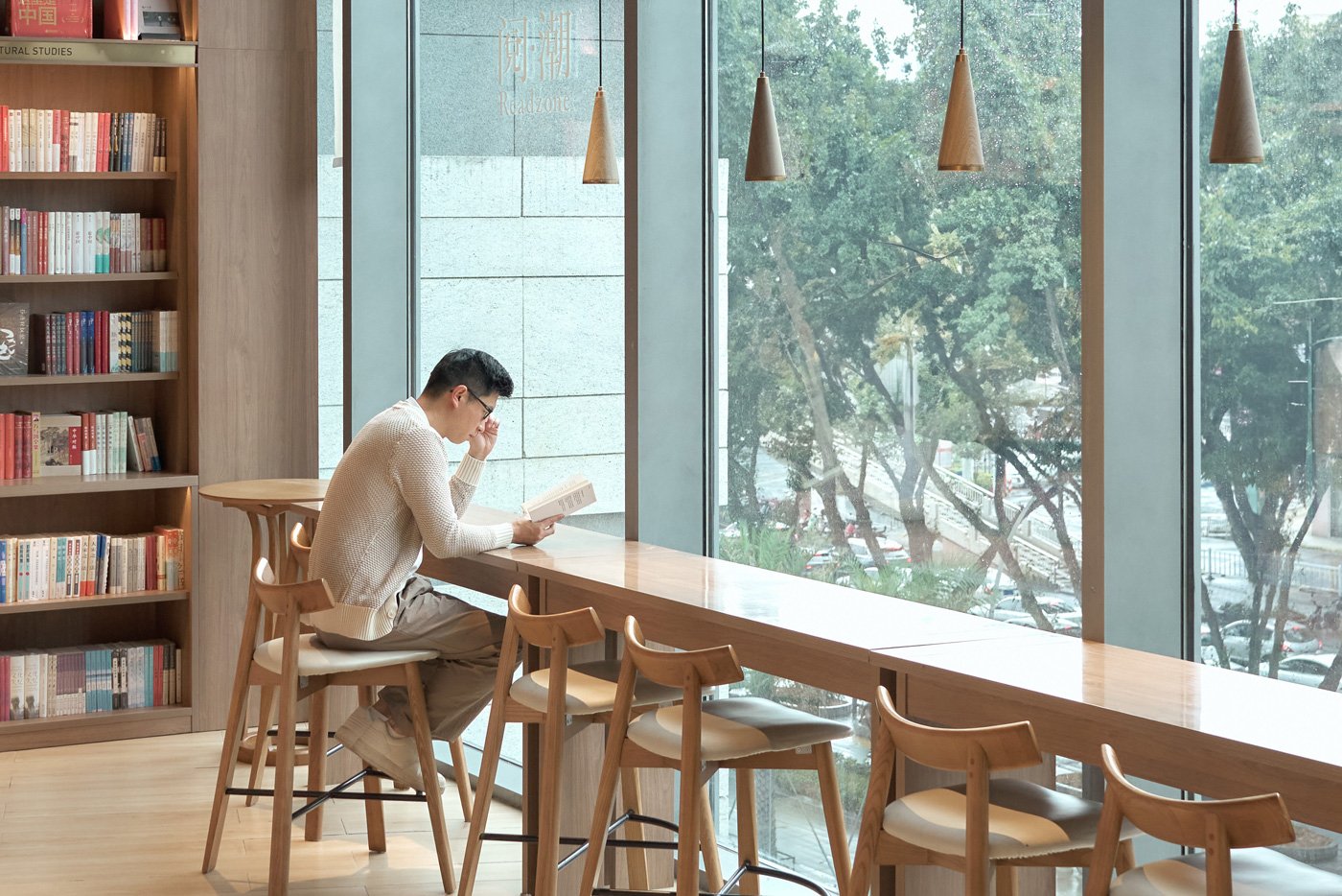 Jamie 專欄 #116｜從閱讀角落到城市文化的靈魂所在：書店場域的型態演變與觀察 — Hey!Cheese-12