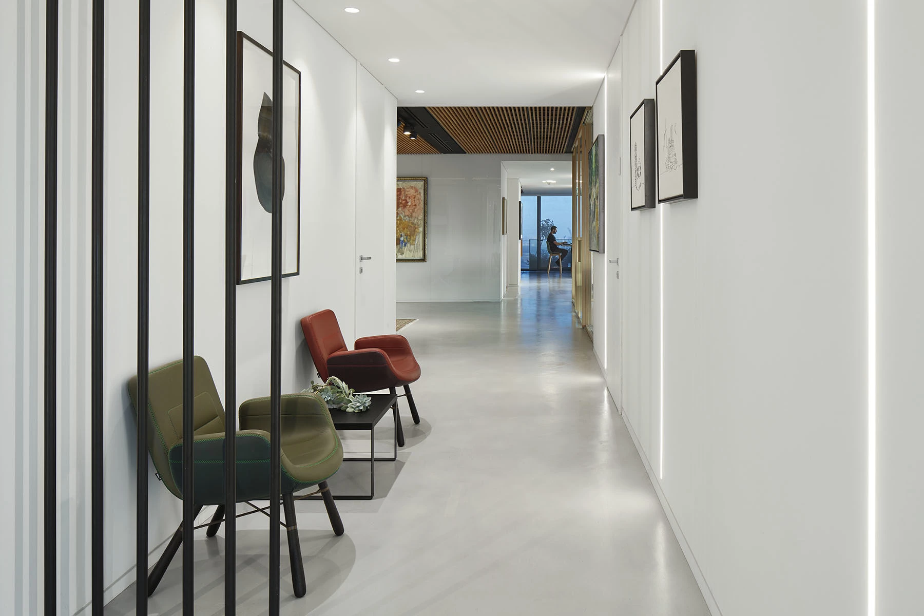 博阿兹·本·祖尔及合伙人律师事务所-40