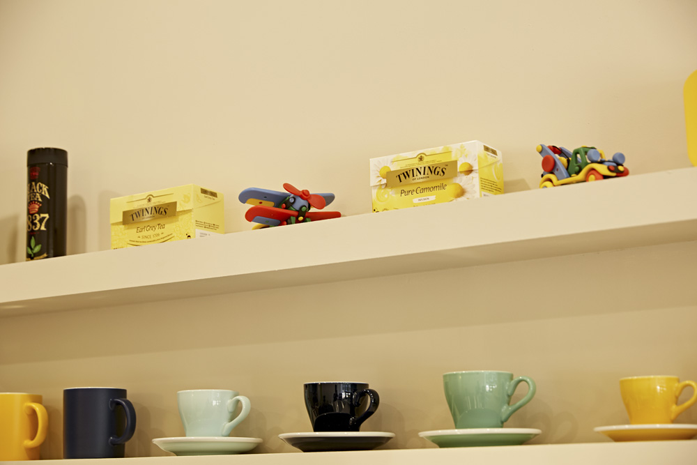 蓝色外观的 8 平米拘留室，极简主义的完美体现-14