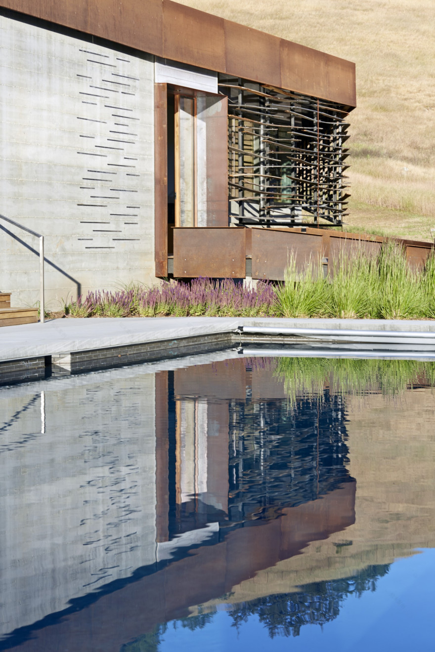 Crook Cup Bow Twist(曲木之魂)住宅设计-13