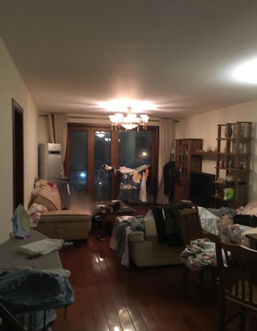 复古与时尚并存-0