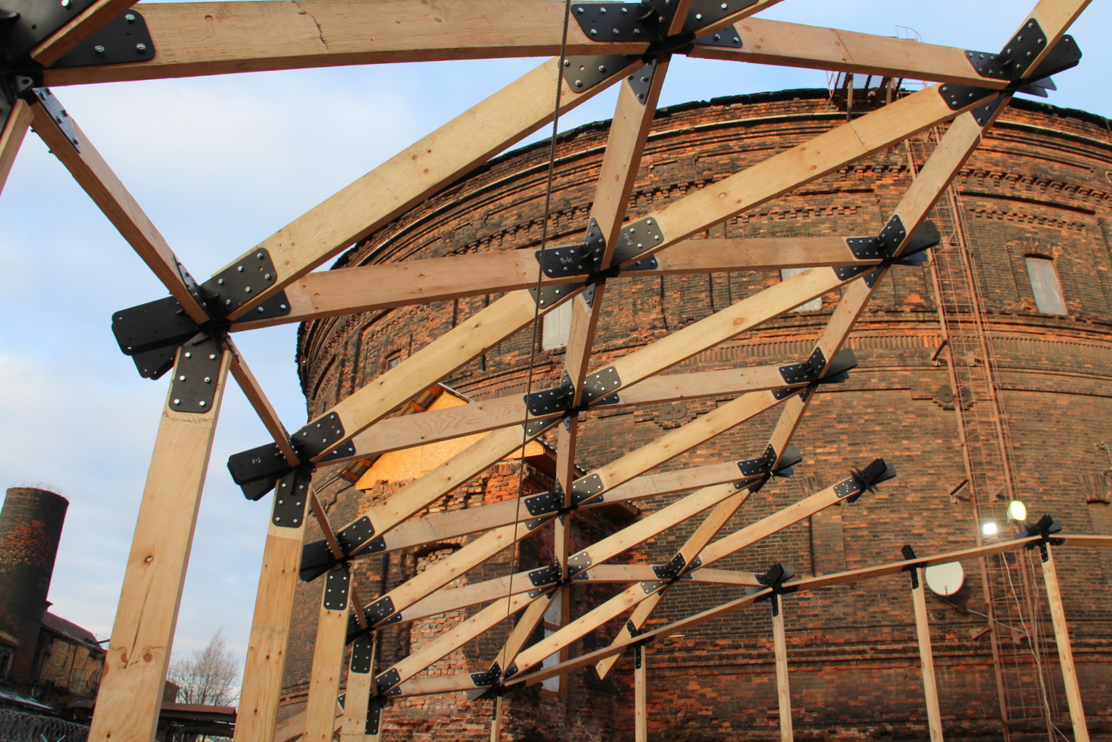 俄罗斯圣彼得堡八穹顶馆 | 现代建筑的融合与创新-27