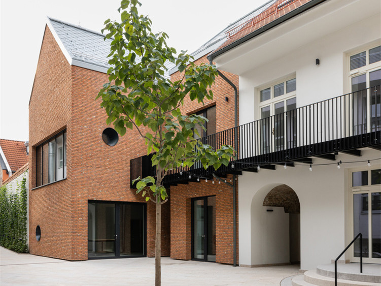 乌克兰 Nadvorie 综合体丨萨多夫斯基建筑事务所-3