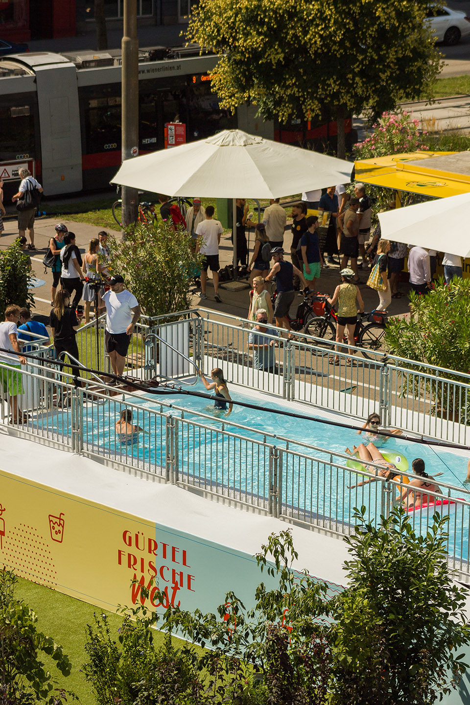 火车站前的新鲜地带,维也纳 / art: phalanx + heri&salli-11