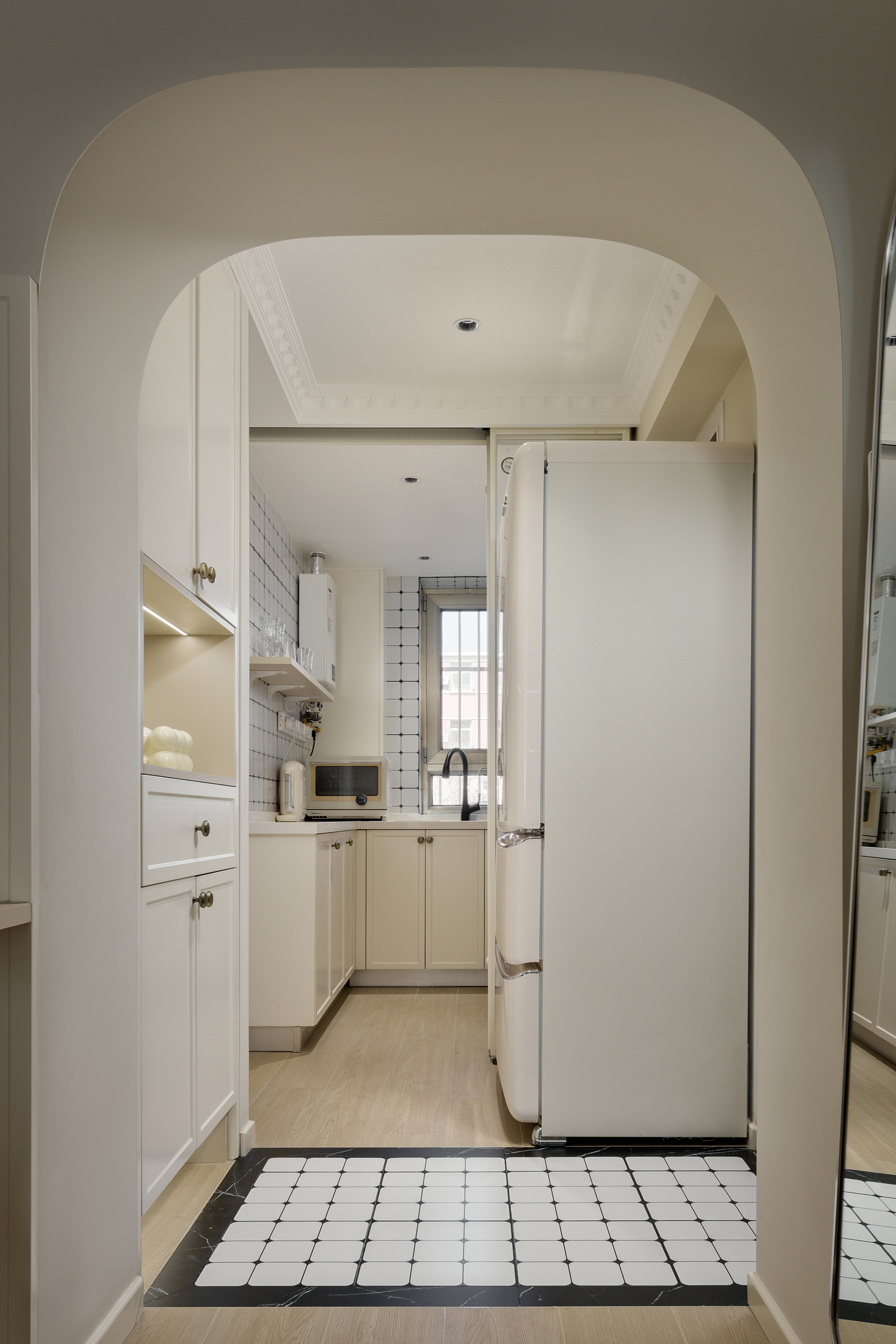 奶油风家居空间摄影案例·北京老破小改造项目丨中国北京丨谷永旺-12