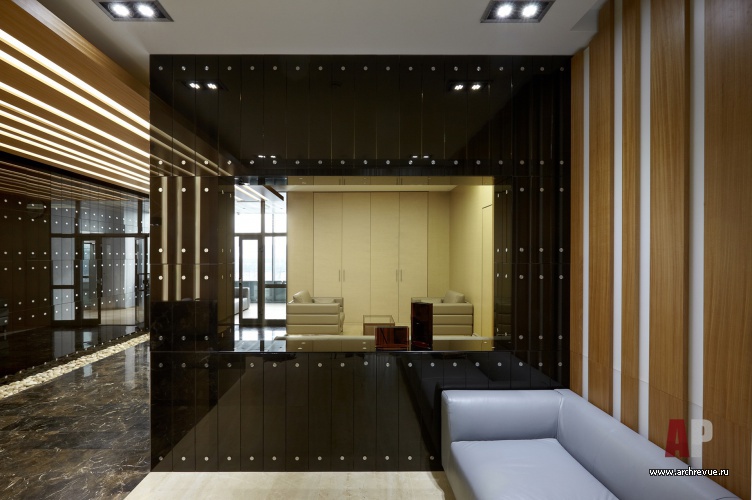 现代四层建筑公司办公室项目丨Качалов Иван,Метёлкин Игорь-17