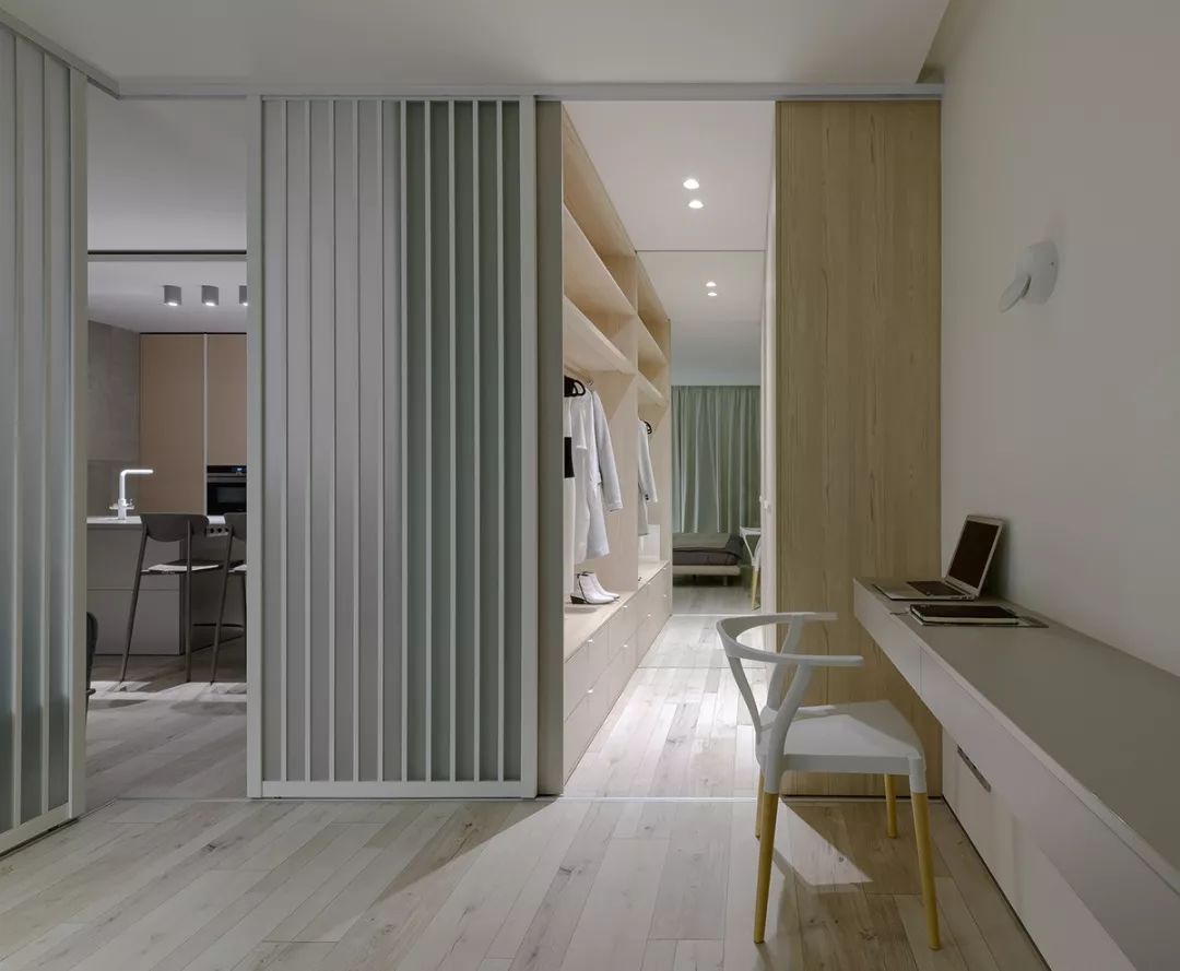 53㎡ 简约风，一室一厅这样设计超省空间！  Yana Osipenko-32