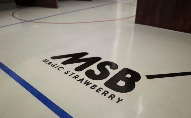 "魔法师"办公室设计 | 年轻感知与白色&木调的完美结合-15