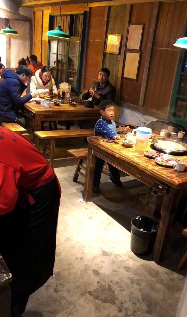 淮北右火锅店-6