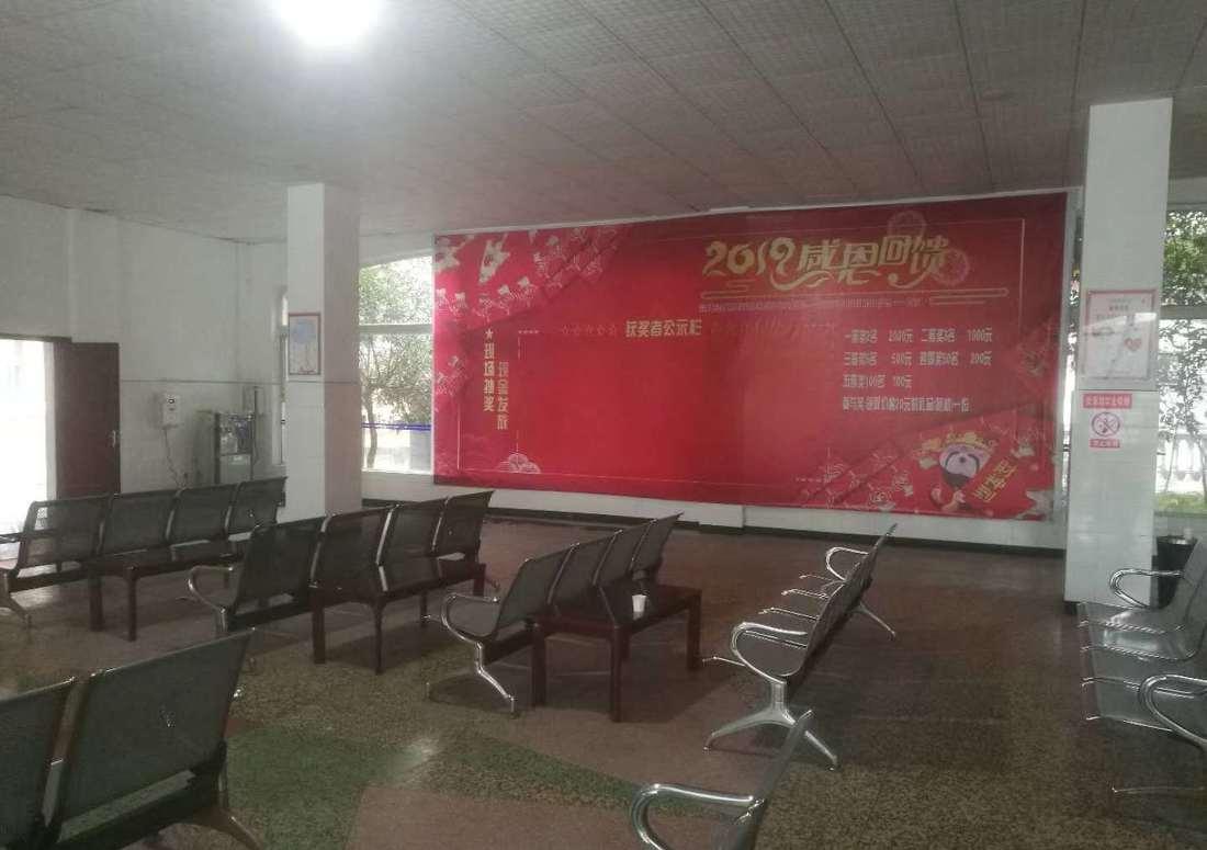 广汉市单采血浆站大厅惊艳改造，专业设计提升空间价值-2