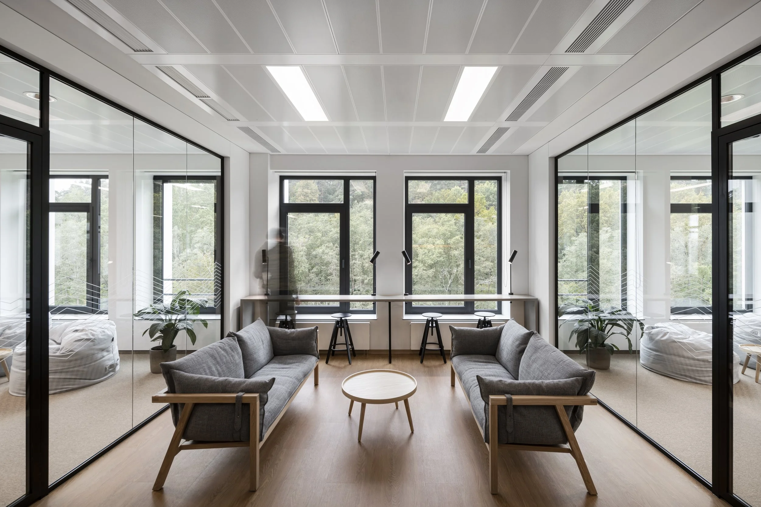 科威公司办公室内部装饰（注：COWI一般指丹麦科威国际咨询公司，这里根据常见情况处理，若COWI有特定所指，请根据实际情况调整） 丨立陶宛维尔纽斯丨DO ARCHITECTS-29