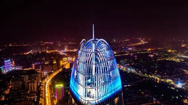 济南绿地中心丨美国SOM建筑事务所-3