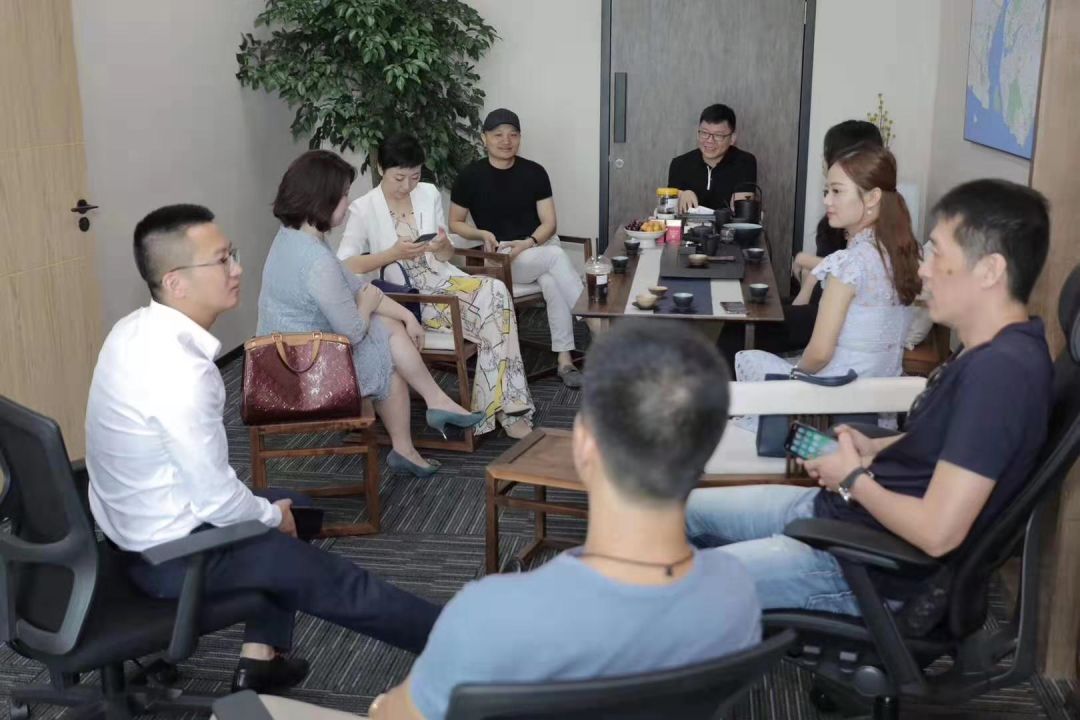 现代办公室中的古韵茶香-12