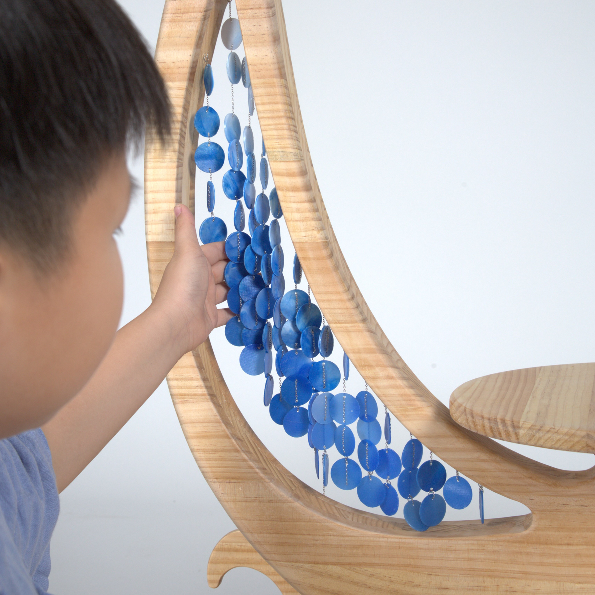 Velluna儿童感官摇椅设计-10