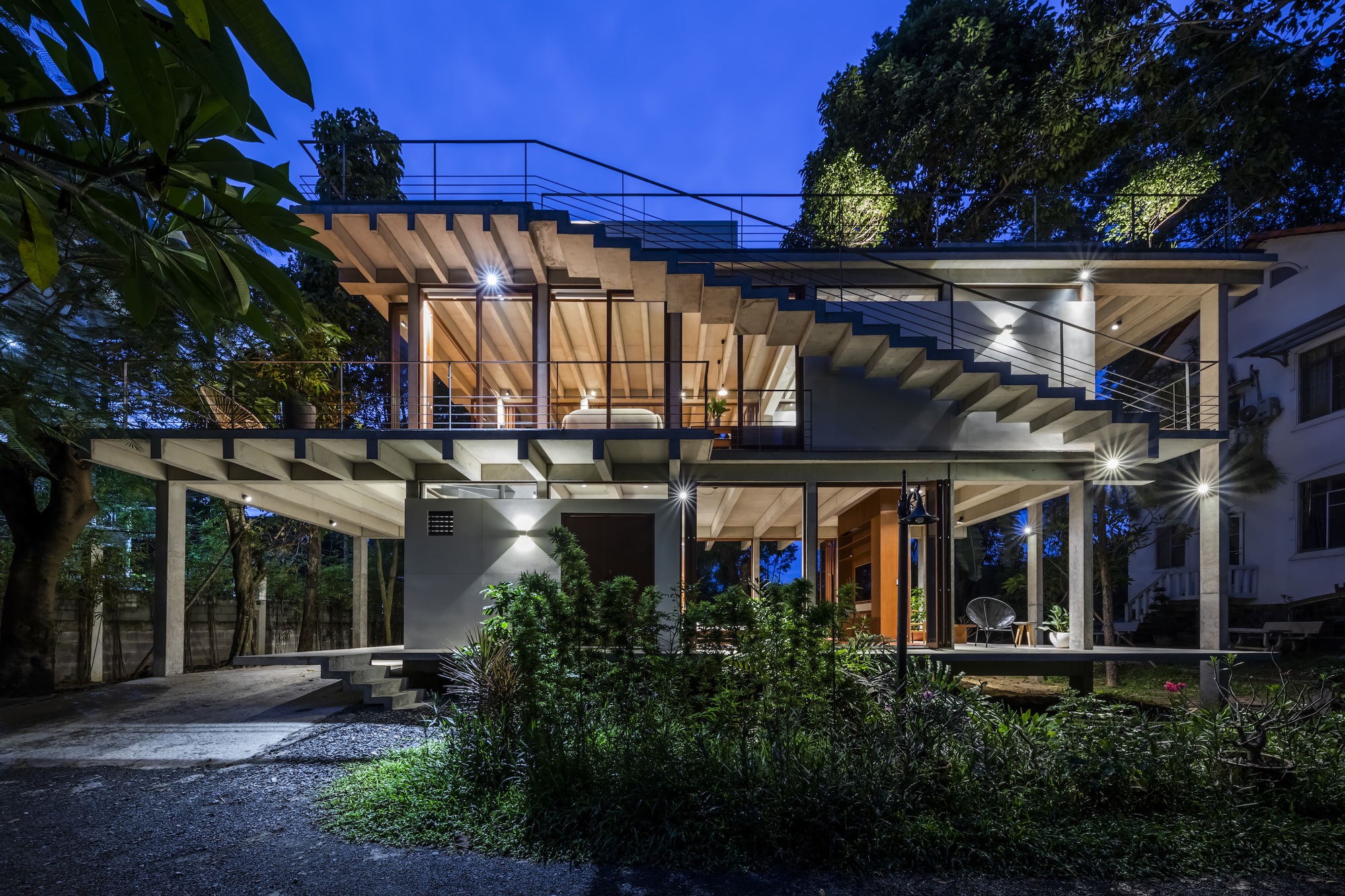 Thu Duc 漂浮住宅丨越南胡志明市丨Sanuki Daisuke architects-48