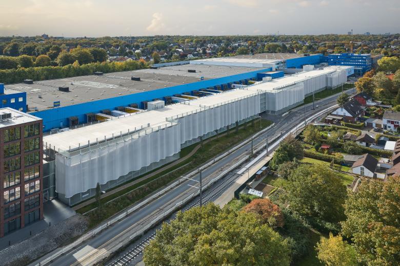 TEDi 欧洲总部停车场丨德国-0