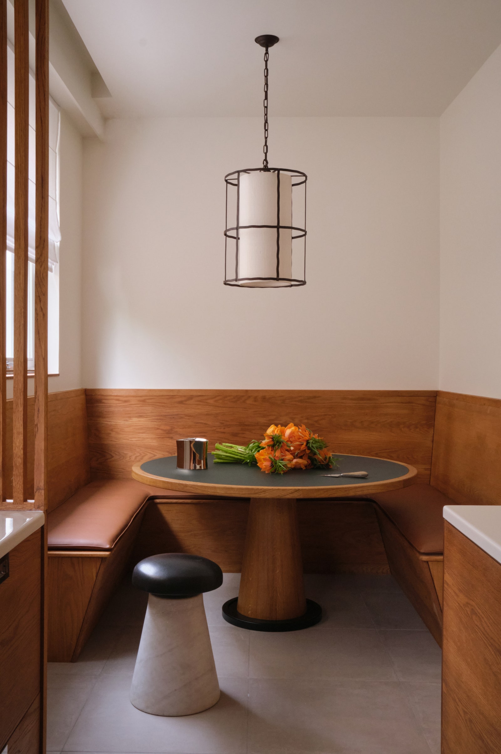 光线与材质的完美结合 | Hauvette & Madani 打造温馨公寓-10