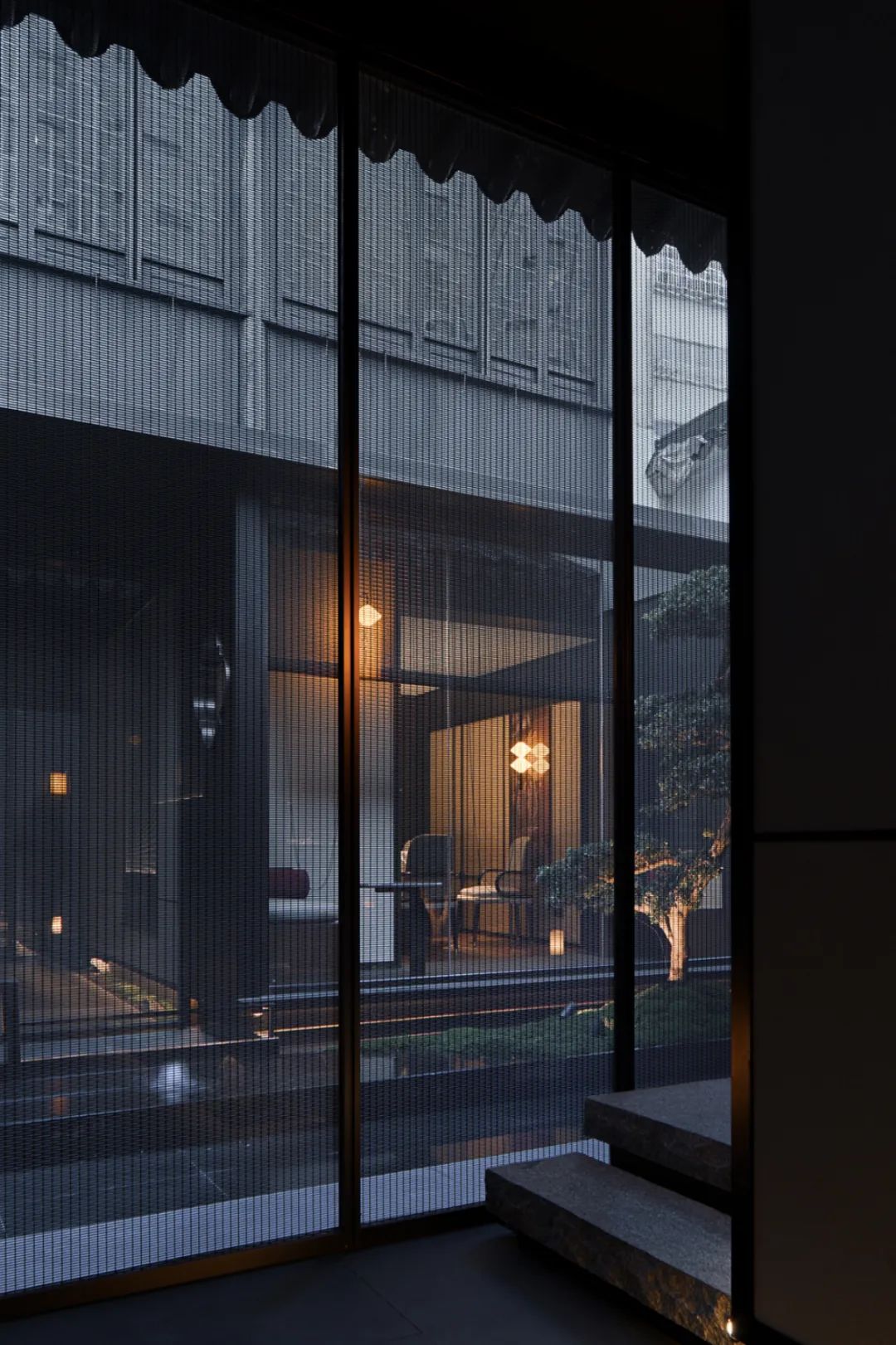 江南烟雨中的港式火锅餐厅设计丨中国无锡丨NONEZONE 南筑设计-29