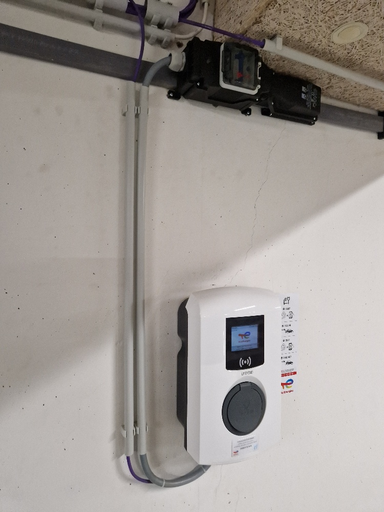 White Pearl写字楼充电设施项目丨卢森堡丨Arlette Schneiders建筑事务所-7