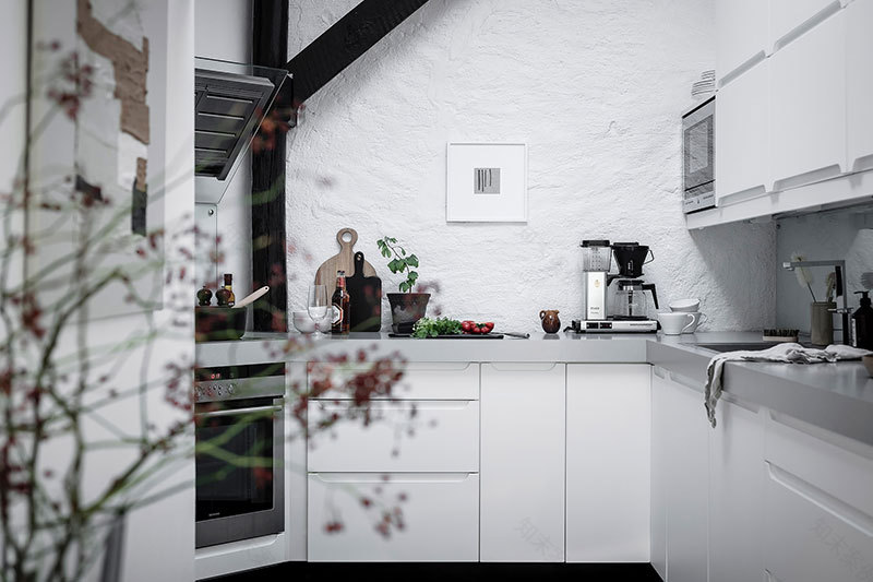 斯德哥尔摩屋顶公寓——黑白浪漫空间-12