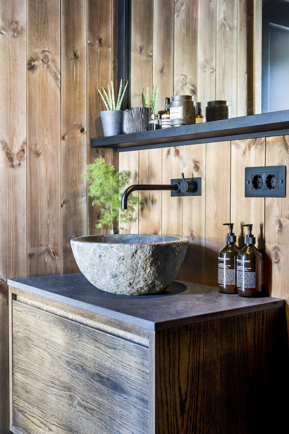 雪中温馨北欧小屋,梦想成真-9