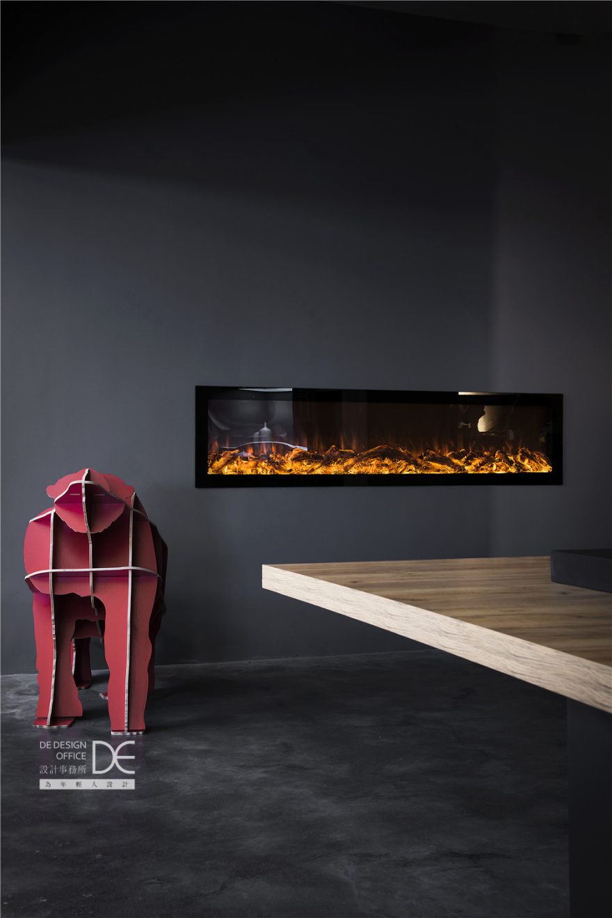 DE 设计事务所 | 极简炫酷工装,打造不一样的办公空间-9