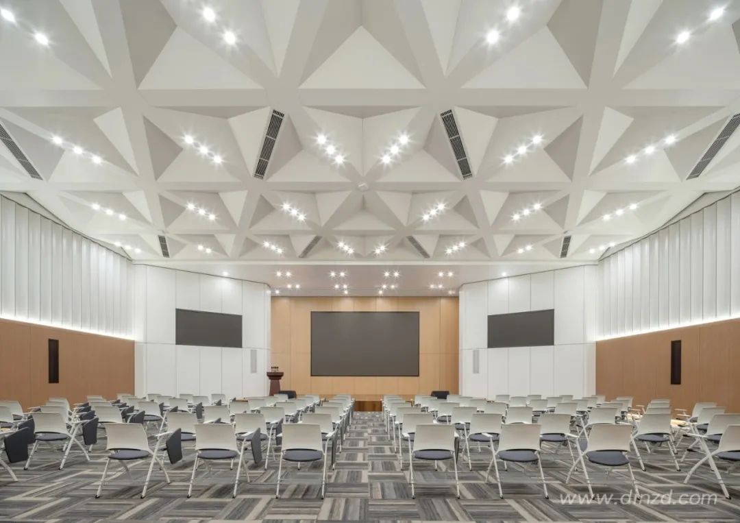 南昌中航信托大厦 | 航空工业与现代艺术的完美融合-54