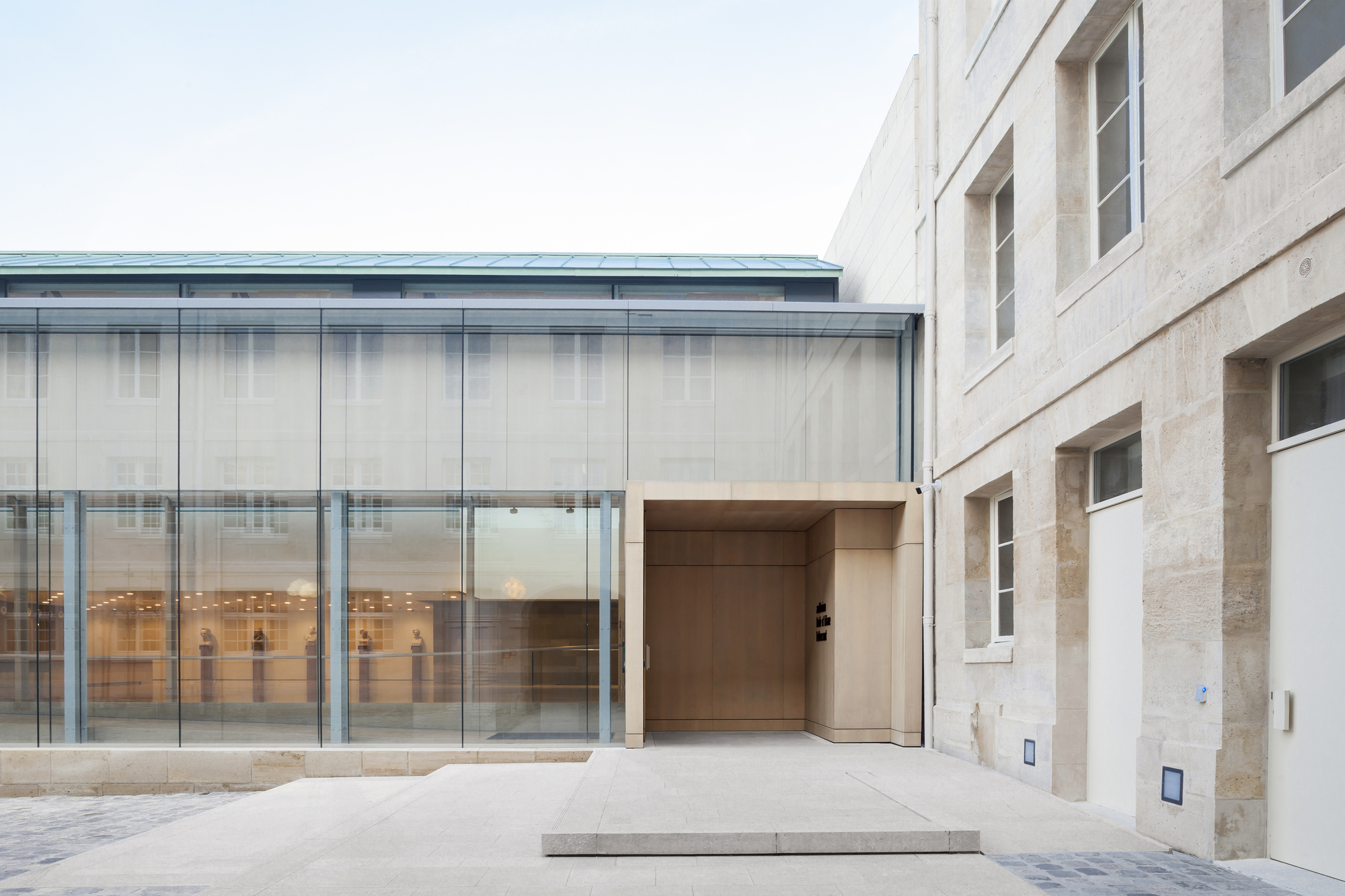 Institut de France Auditorium / Atelier Marc Barani-43