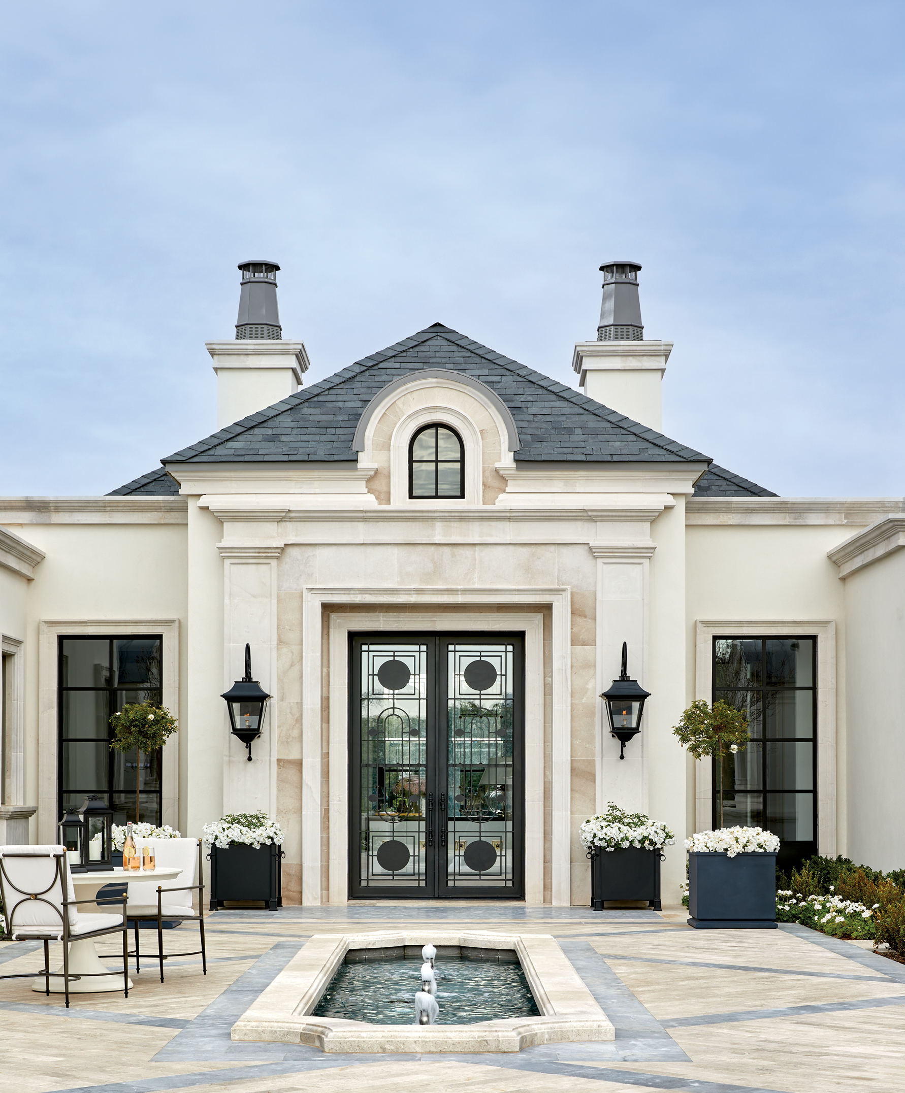 欧式别墅丨LUXE Interiors + Design-1