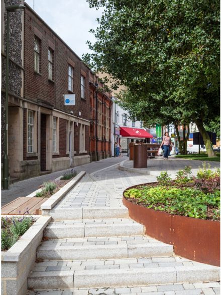 奇平巴尼特教堂花园丨United KingdomLondon丨Metropolitan Workshop-12