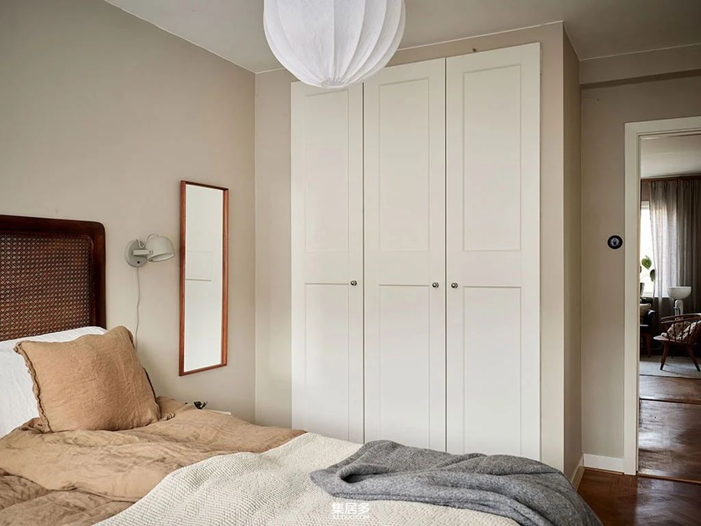 瑞典经典联排别墅内宜人的时尚冬季内饰-26