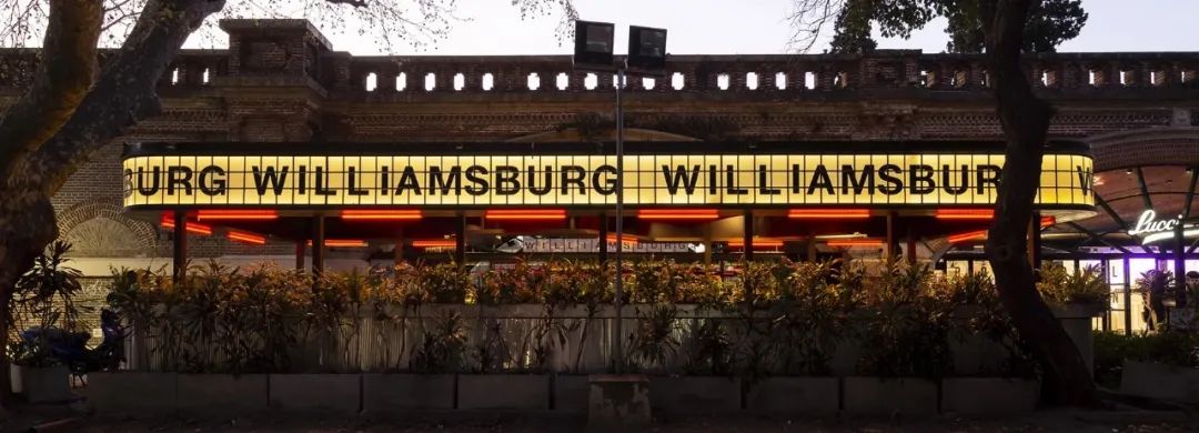 阿根廷 Williamsburg 餐厅露天座位设计，红砖元素营造自然氛围-17