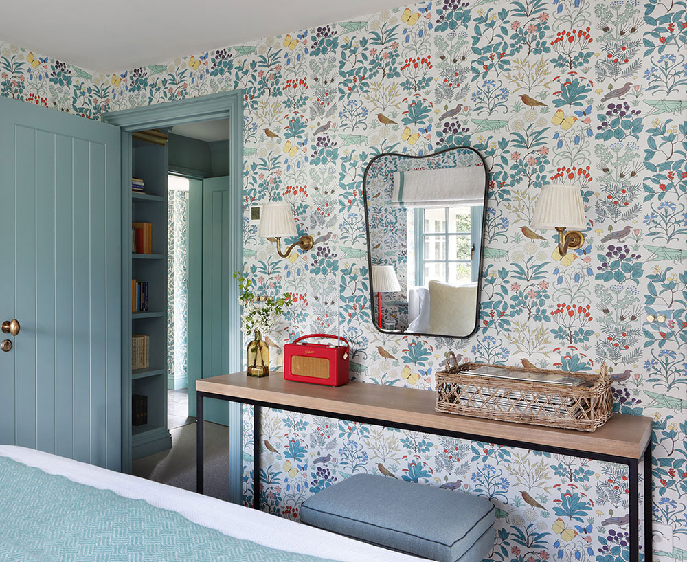 "粉色英式乡村小屋 | 传统与现代的完美融合"-10