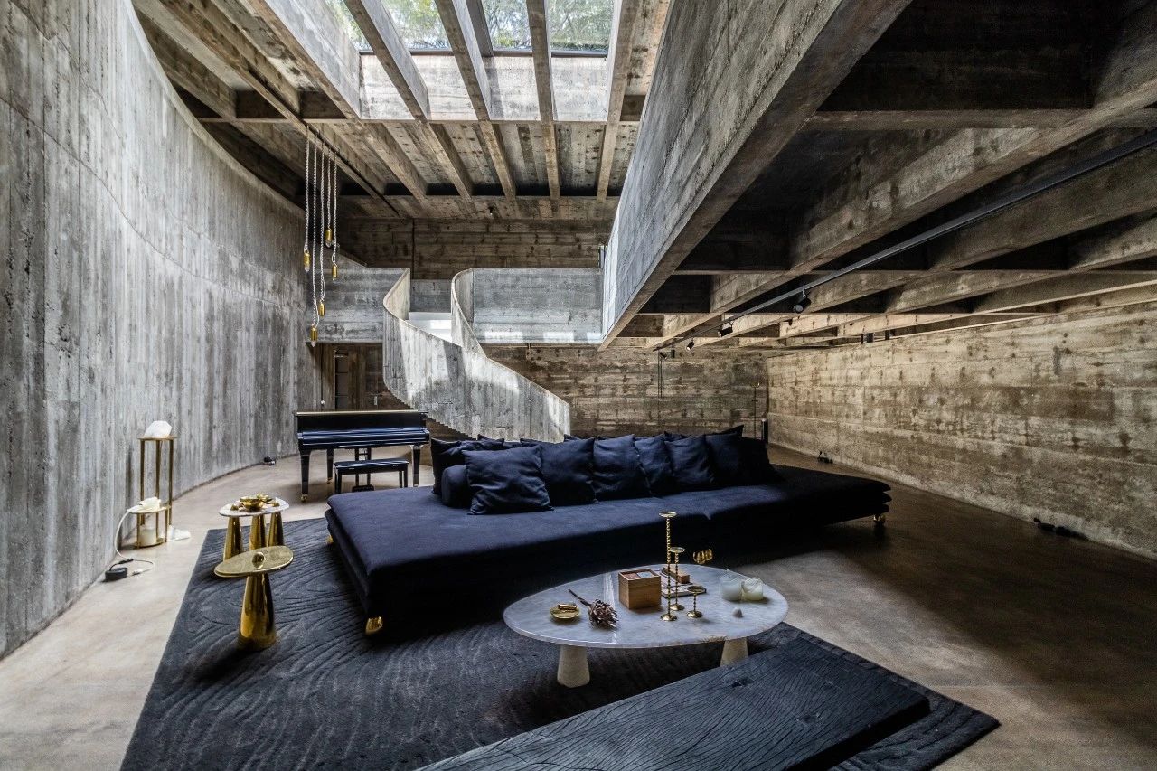 米兰之家丨巴西圣保罗丨保罗·门德斯·达·洛查-11