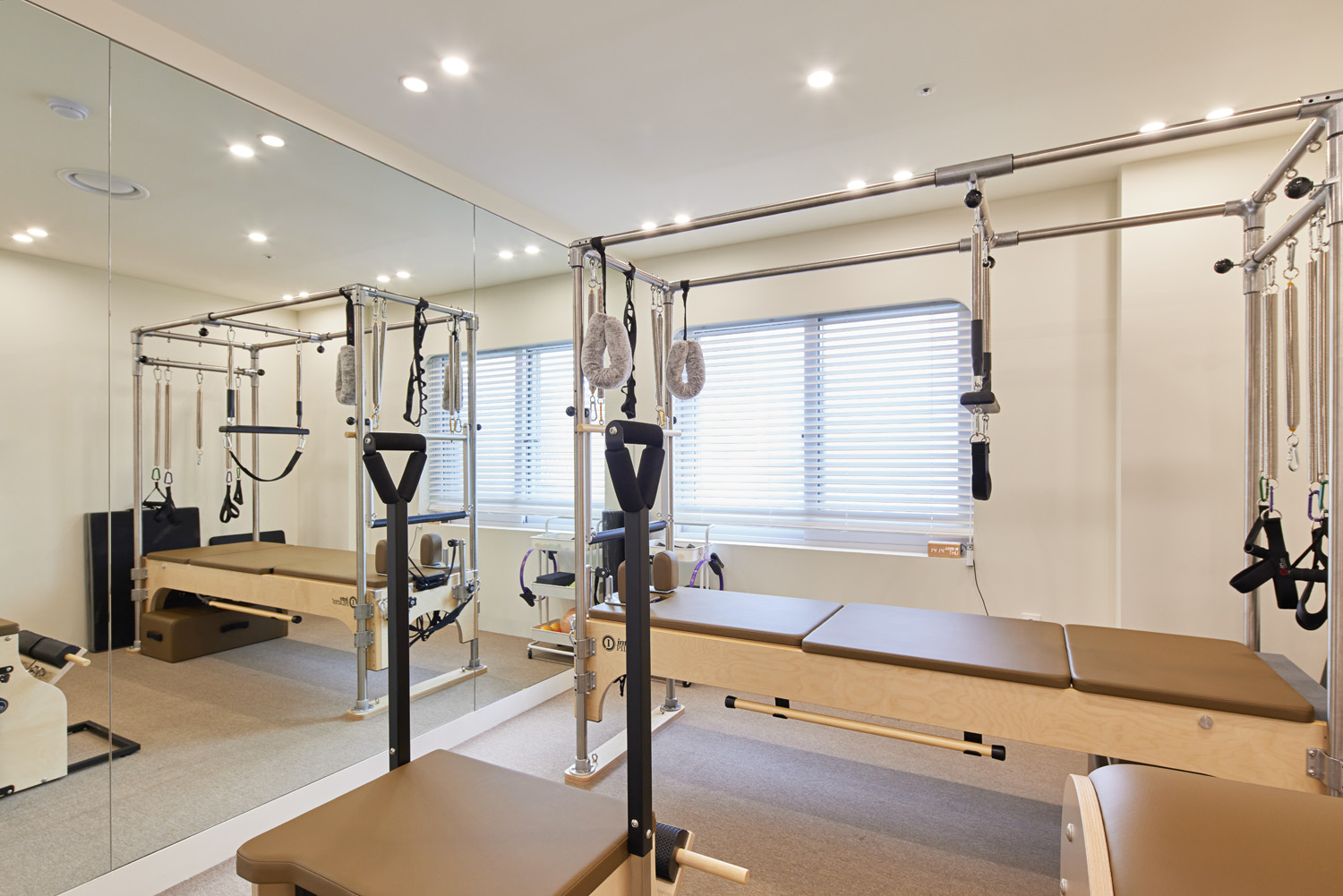 优雅白色调，打造温馨家居空间-8