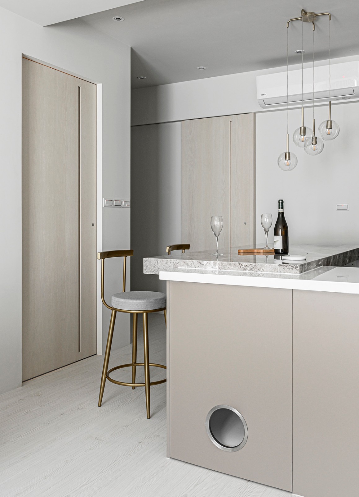 台北 58㎡简约轻奢公寓丨中国台北丨心墨设计-19