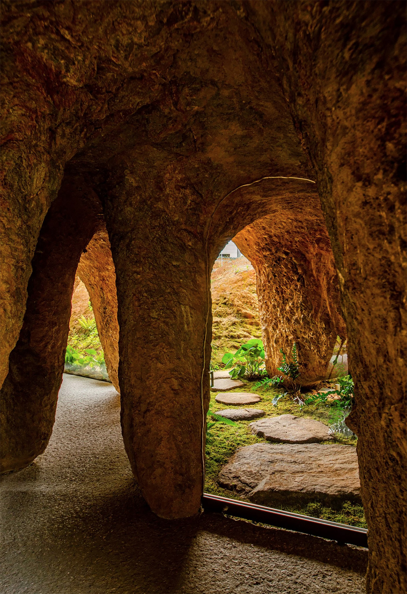 日本地下覆泥住宅与餐厅综合体丨Junya Ishigami + Associates-36