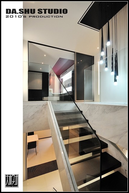 上田小区 155m2 跃层 | 细节与光影的黑白艺术-9