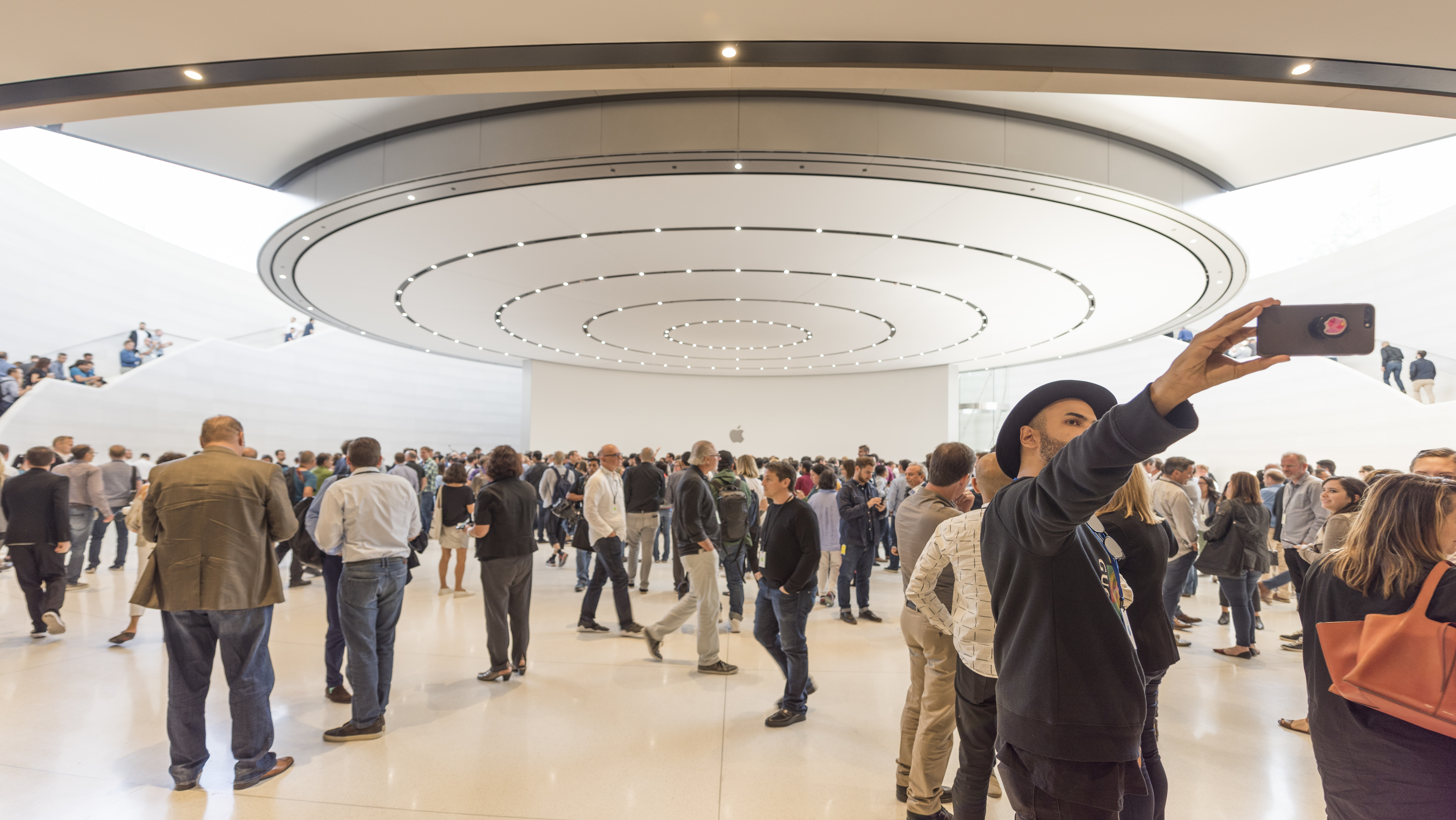 苹果公园 · 室内设计的人与自然和谐共生-7