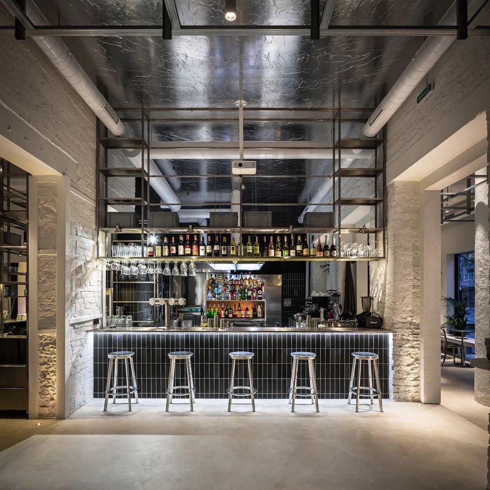 乌克兰萨鲁特咖啡吧-37