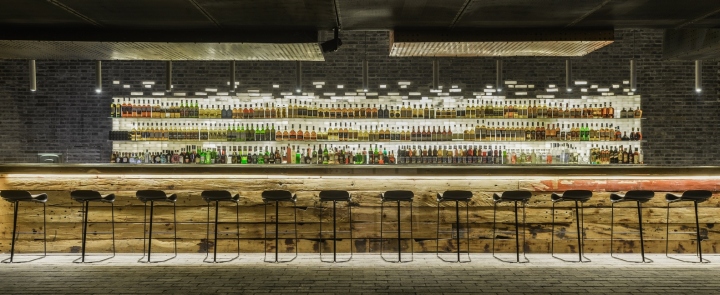 BLUE 建筑设计室的酒吧设计-39