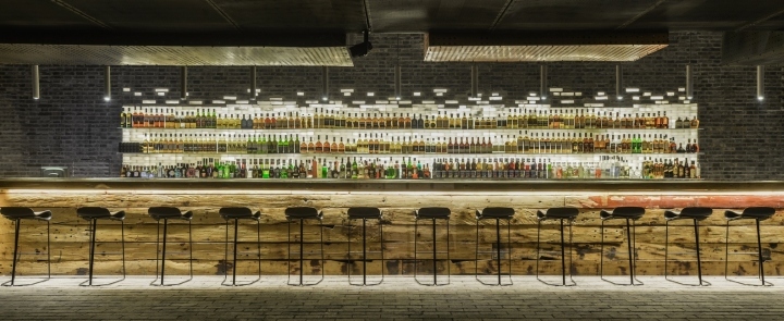 BLUE 建筑设计室的酒吧设计-39