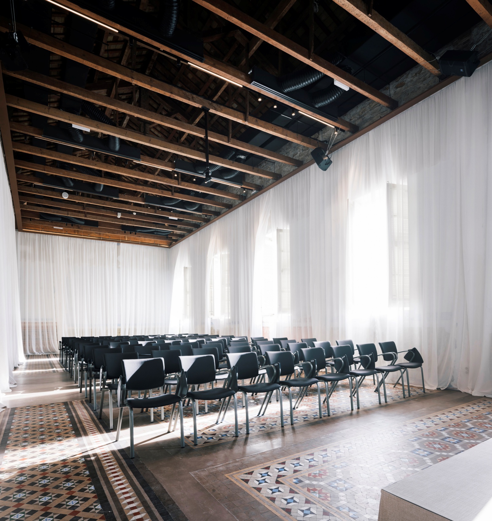 欧洲大学校园丨西班牙丨Ramón Esteve Estudio-24