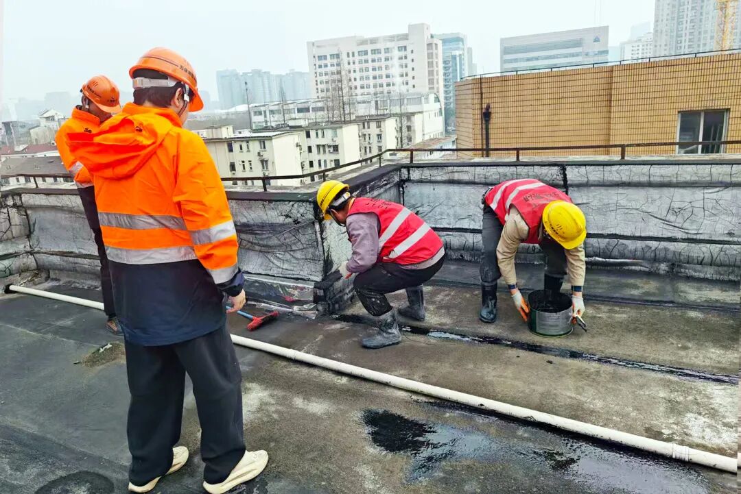 国家医学中心-上海国际医学科创中心、斜土路公交停车场功能提升工程提前完成B1区基础底板浇筑-24