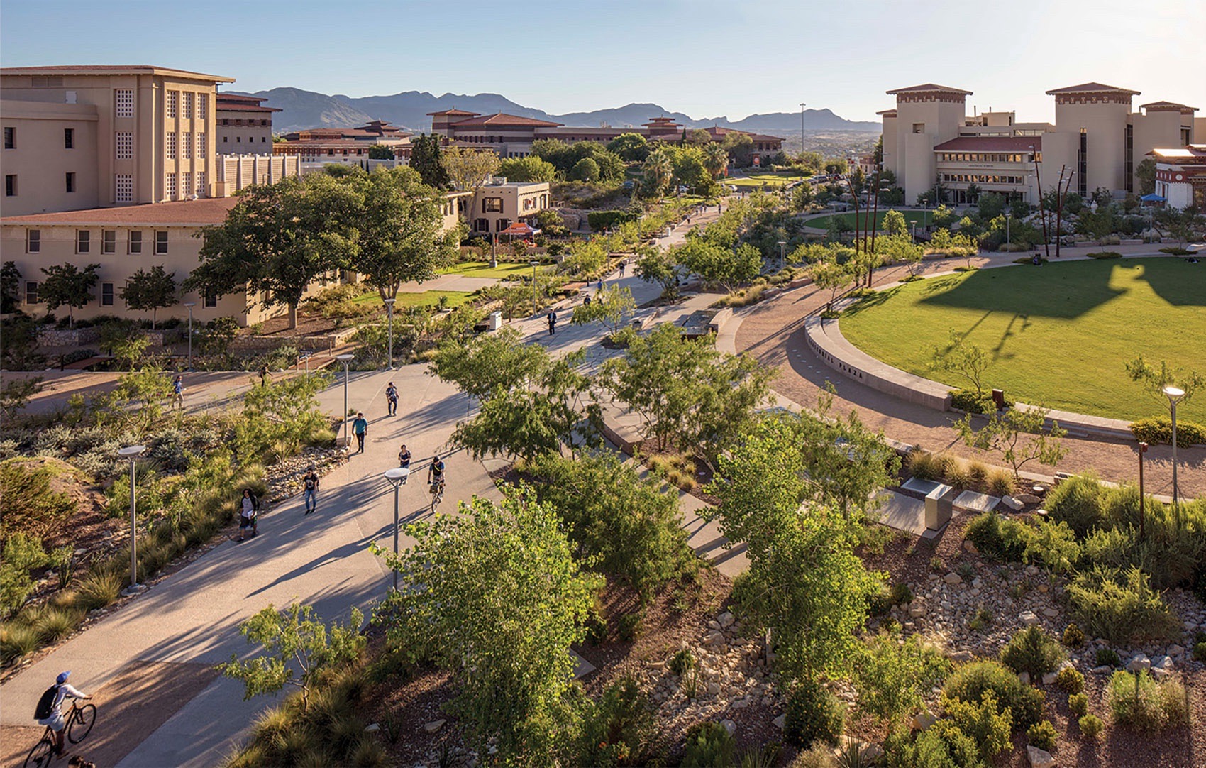 德克萨斯大学埃尔帕索分校改造丨美国埃尔帕索丨Ten Eyck Landscape Architects,Inc-4