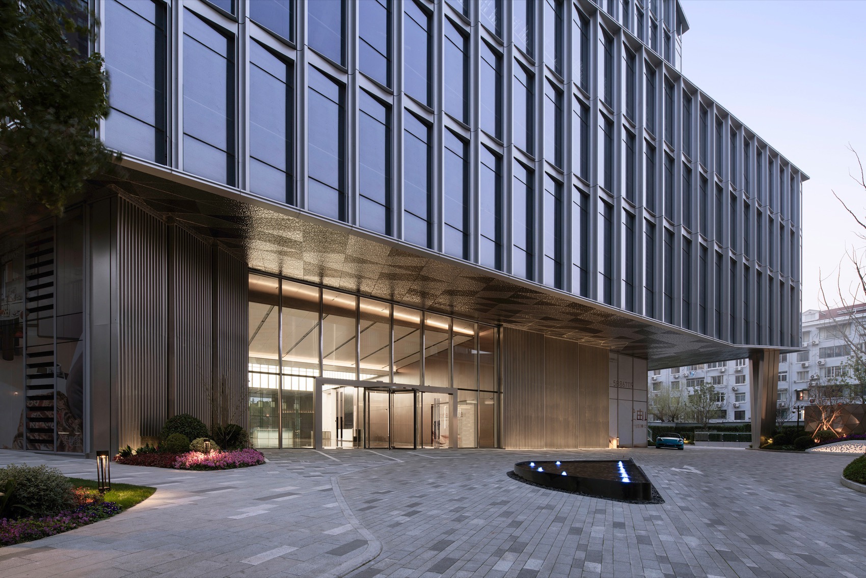 陆家嘴世纪大道越凌大厦丨中国上海丨上海天华建筑设计有限公司-49