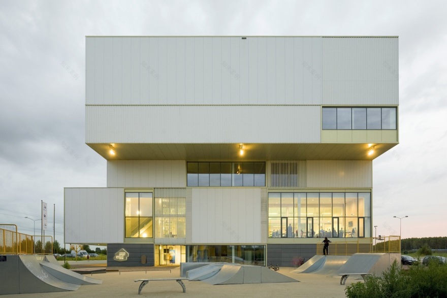 奥林匹亚瓦蒂埃Slangen+Koenis建筑事务所丨Sports Comple· Olympiakwartier-33